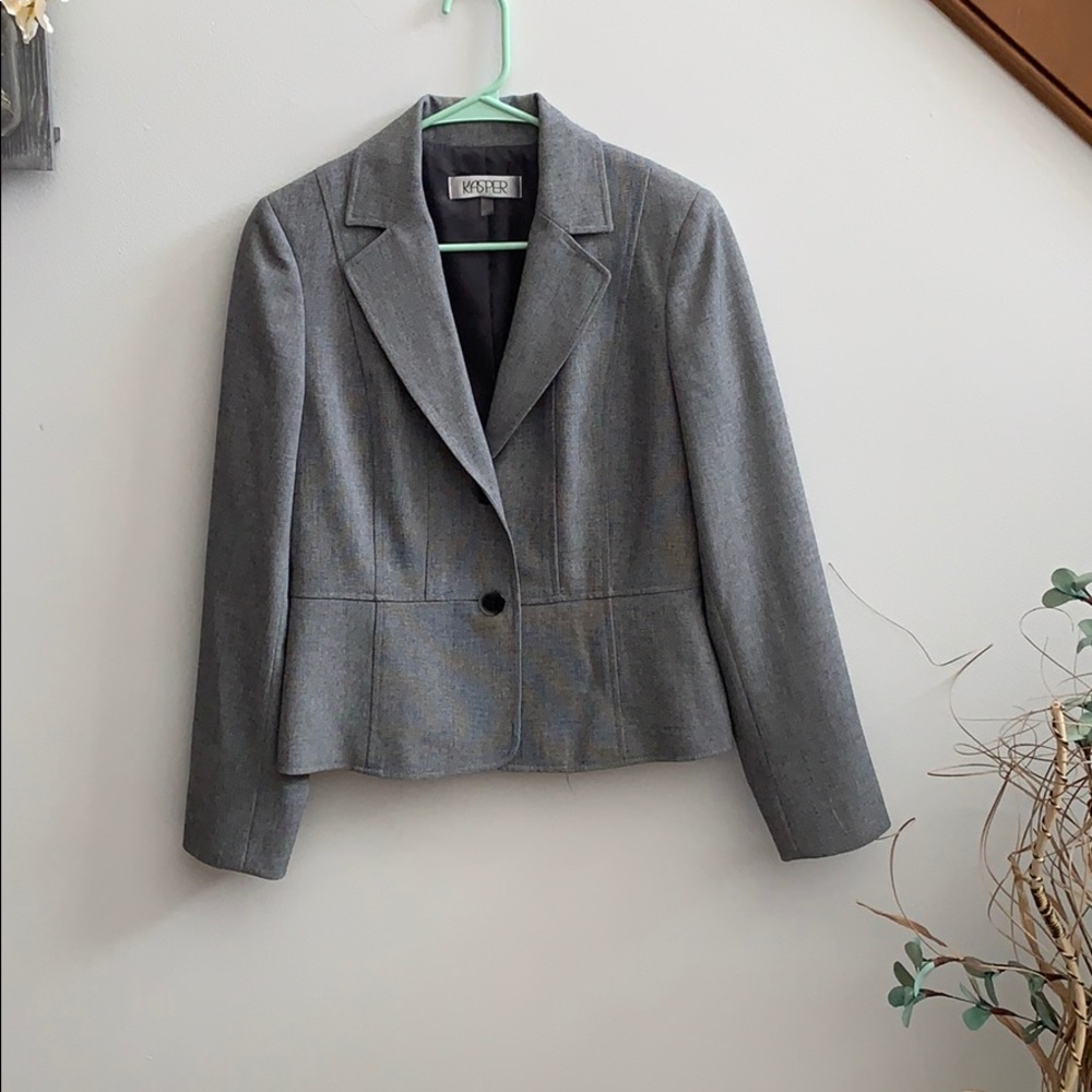 Kasper two button blazer